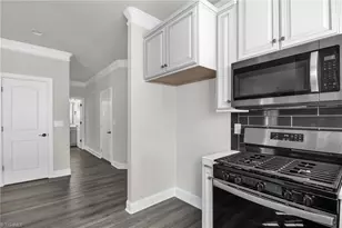 1901 Friedberg Village Dr, Winston-Salem, NC 27127 - Photo 7