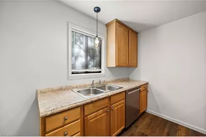 116 Cloister Oaks Circle, Winston-Salem, NC 27127 - Photo 7