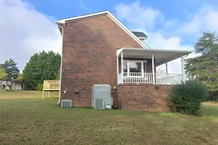 1688 Birchwood Dr, Burlington, NC 27217 - Photo 5