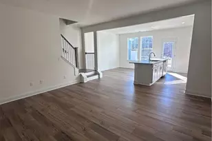 1289 Hammond Dr, Mebane, NC 27302 - Photo 3