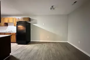 1114 Maiden Ln, Reidsville, NC 27320 - Photo 3