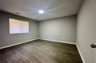 1114 Maiden Ln, Reidsville, NC 27320 - Photo 9