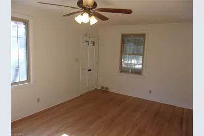 1406 Chelsea Street, Winston-Salem, NC 27103 - Photo 9