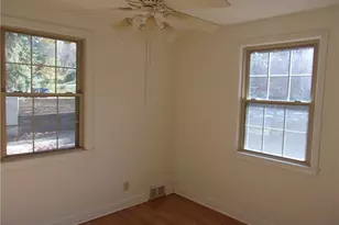 1406 Chelsea St, Winston-Salem, NC 27103 - Photo 13