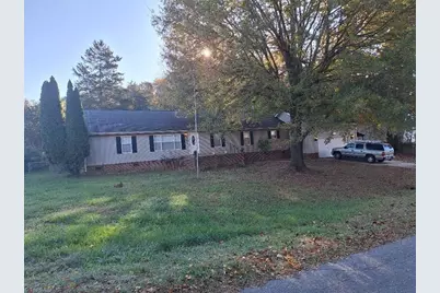 2350 Naomi Drive, Winston-Salem, NC 27107 - Photo 1