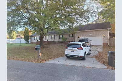 2350 Naomi Drive, Winston-Salem, NC 27107 - Photo 5