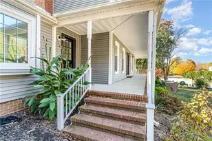 6003 Muirfield Dr, Greensboro, NC 27410 - Photo 5