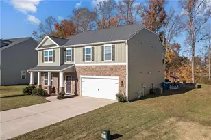 2482 Summersby Dr, Mebane, NC 27302 - Photo 45