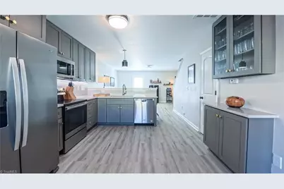 4339 Bastille Drive, Kernersville, NC 27284 - Photo 5