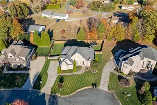 4111 Dublin Ct, Burlington, NC 27215 - Photo 35