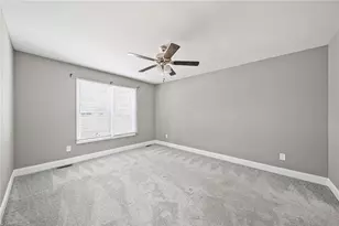 105 Hillside Dr, Thomasville, NC 27360 - Photo 15