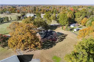 2131 Scalesville Rd, Summerfield, NC 27358 - Photo 25