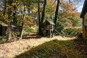 2100 Red Forest Rd, Greensboro, NC 27410 - Photo 31