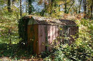 2100 Red Forest Rd, Greensboro, NC 27410 - Photo 35