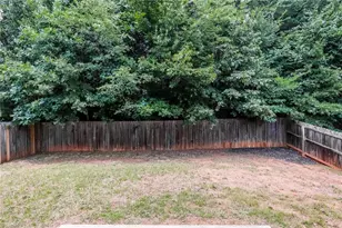 312 Apple Ridge Rd, Greensboro, NC 27406 - Photo 15