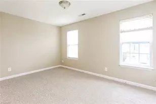 312 Apple Ridge Rd, Greensboro, NC 27406 - Photo 7