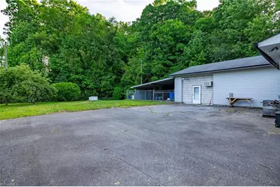 123 Buck Mountain Circle, West Jefferson, NC 28694 - Photo 3