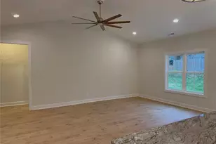 5034 Whitewood Ln, Winston-Salem, NC 27104 - Photo 3