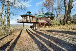 1902 Brown Rd, Sparta, NC 28675 - Photo 3