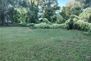 1217 Cloverdale St, High Point, NC 27260 - Photo 9