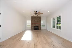 5040 Whitewood Ln, Winston-Salem, NC 27104 - Photo 13