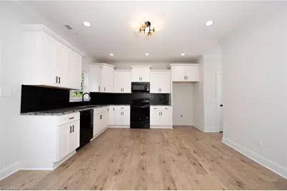 5040 Whitewood Lane, Winston-Salem, NC 27104 - Photo 5