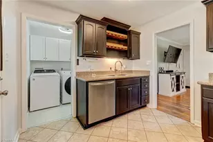 1912 Elkhart Dr, Greensboro, NC 27408 - Photo 9