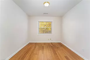 36 Brandy Dr, Greensboro, NC 27409 - Photo 23