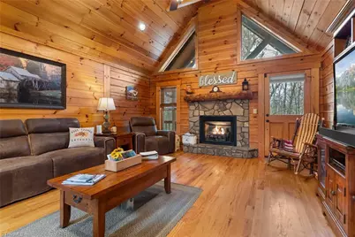 138 Laurelwood Drive, West Jefferson, NC 28694 - Photo 23