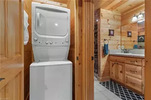 138 Laurelwood Dr, West Jefferson, NC 28694 - Photo 37