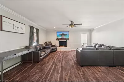 2004 Sunrise Circle, Lexington, NC 27295 - Photo 11