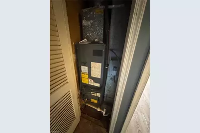 1303 W Meadowview Road #G, Greensboro, NC 27403 - Photo 11