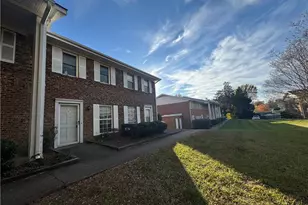 1303 W Meadowview Rd, Greensboro, NC 27403 - Photo 19