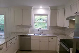 3850 Whitehaven Rd, Winston-Salem, NC 27106 - Photo 9