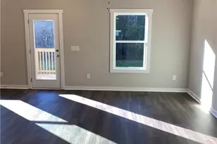 1144 Dudley St, Yadkinville, NC 27055 - Photo 9