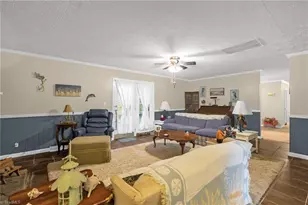 2072 US Hwy 158, Reidsville, NC 27320 - Photo 5