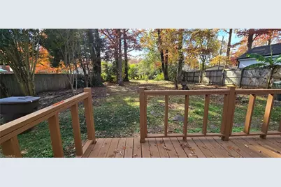 305 Spicewood Drive, Greensboro, NC 27405 - Photo 17