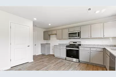 117 Linden Drive, Thomasville, NC 27360 - Photo 11