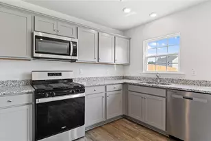 117 Linden Dr, Thomasville, NC 27360 - Photo 9