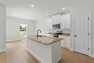 3435 Robindale Dr, Winston-Salem, NC 27107 - Photo 7