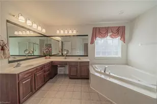 1965 Waterford Village Dr, Clemmons, NC 27012 - Photo 21