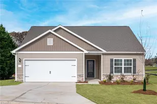 421 Robindale Ct, Winston-Salem, NC 27107 - Photo 1