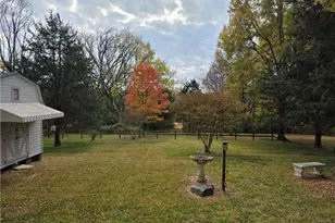 1222 Meadow Rd, Eden, NC 27288 - Photo 23