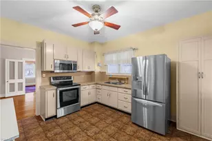 1222 Meadow Rd, Eden, NC 27288 - Photo 15