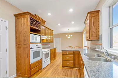 326 Rosebrier Road, Boomer, NC 28606 - Photo 17