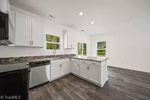 304 Pope St, Lexington, NC 27292 - Photo 17