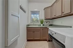 1900 Fernwood Dr, Greensboro, NC 27408 - Photo 21