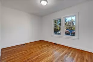 1900 Fernwood Dr, Greensboro, NC 27408 - Photo 25