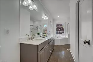 1900 Fernwood Dr, Greensboro, NC 27408 - Photo 17