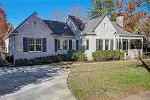 1900 Fernwood Dr, Greensboro, NC 27408 - Photo 33